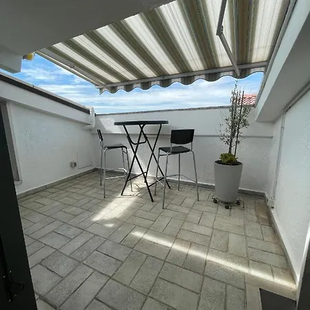 Am Gardasee Mit Seeblick No Elevator Daire Bardolino