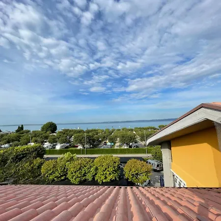 Daire Am Gardasee Mit Seeblick No Elevator